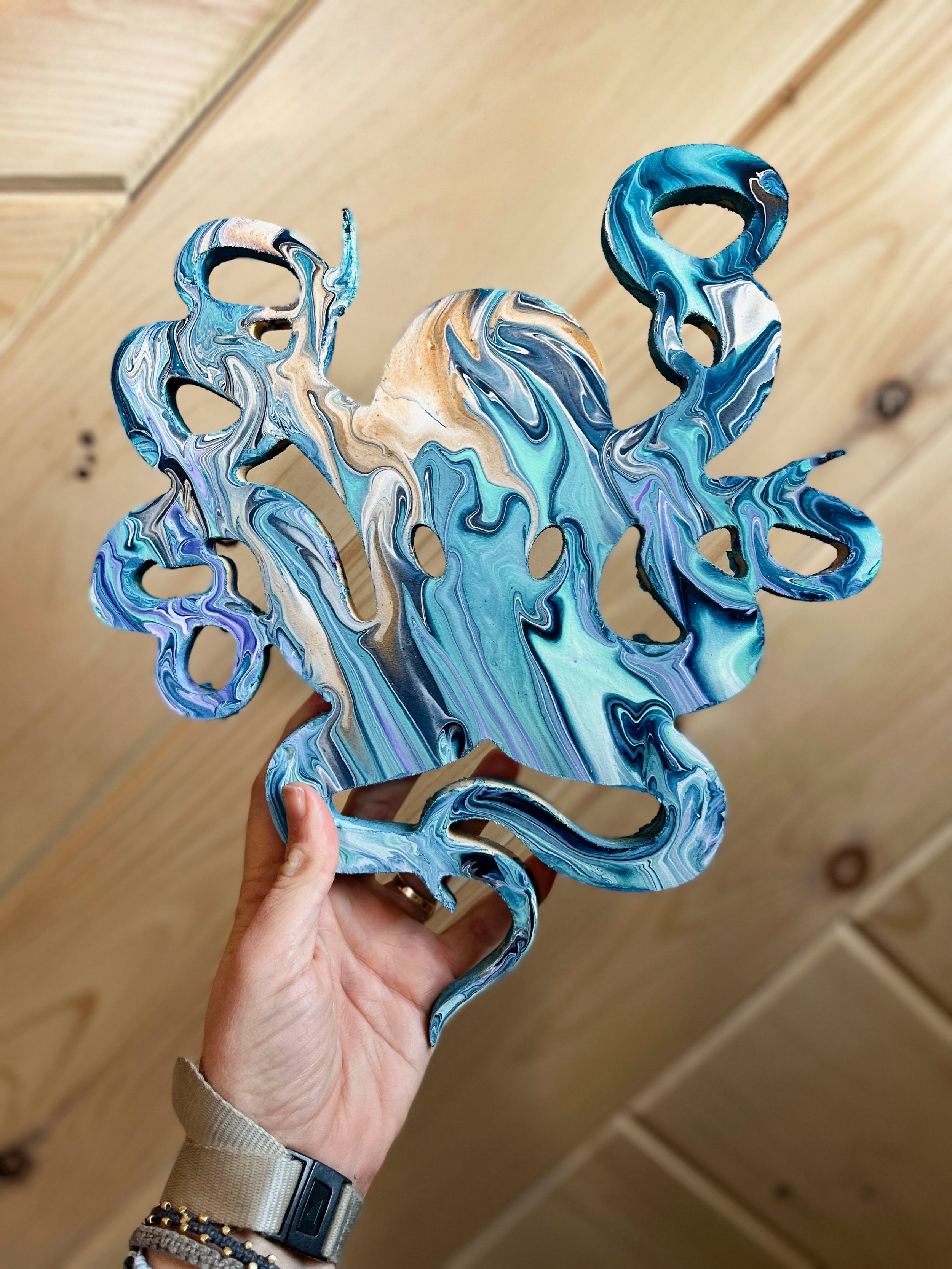 Kraken Acrylic Pour